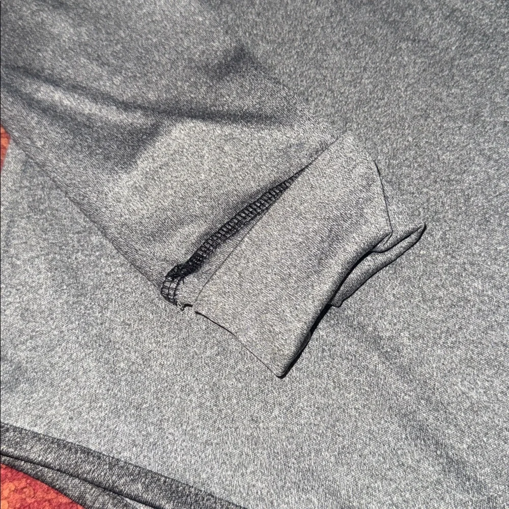 Women’s Purdue Long Sleeve 1/4 zip‎ - Picture 5 of 7